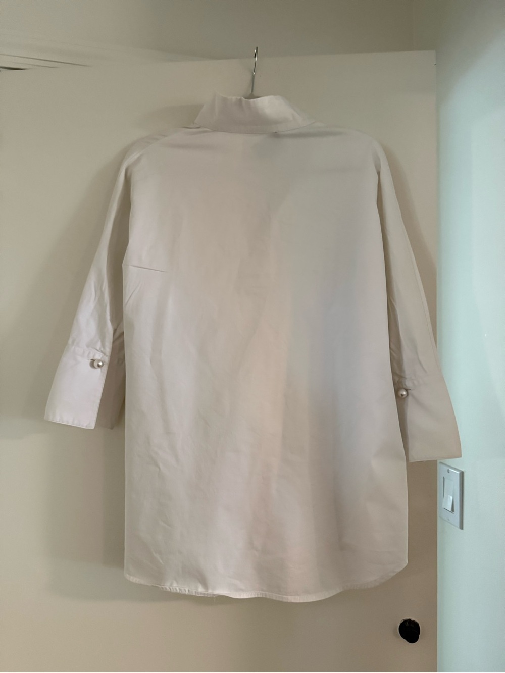 Tuckernuck White Popover Tunic Blouse - Picture 5 of 5